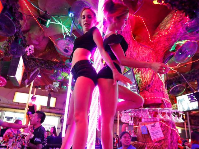Twins white girls steal the show at Thai dance bar